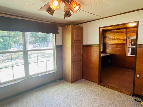 Tiny photo for 2389 S Wallick Road, Peru, IN 46970 (MLS # 202535061)
