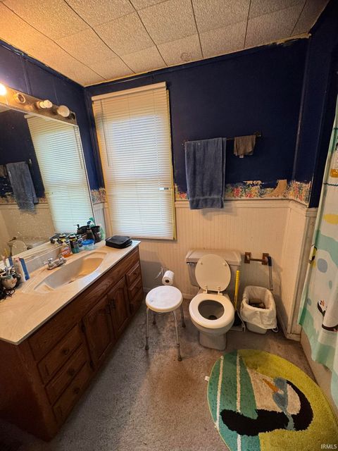 Tiny photo for 925 Crescent Avenue, Fort Wayne, IN 46805 (MLS # 202617844)
