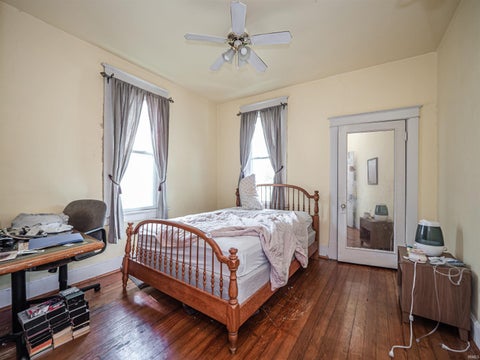 Tiny photo for 425 Maxwell Avenue, Evansville, IN 47711 (MLS # 202626928)