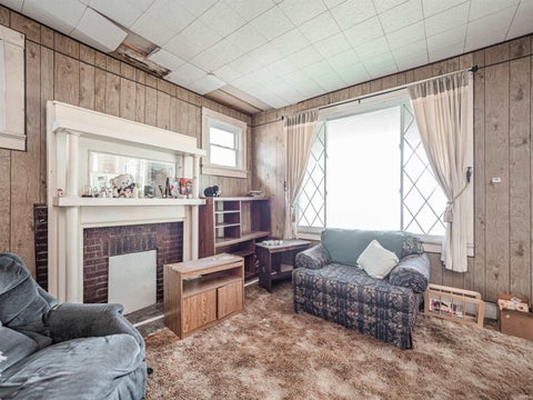Tiny photo for 425 Maxwell Avenue, Evansville, IN 47711 (MLS # 202626928)