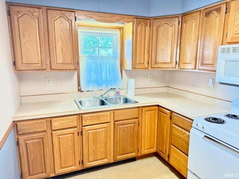 Tiny photo for 2800 S Sycamore Avenue, Muncie, IN 47302 (MLS # 202638874)