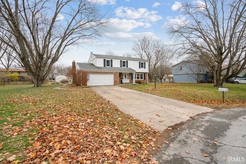Tiny photo for 1210 DEVON Court, Kokomo, IN 46901 (MLS # 202547662)