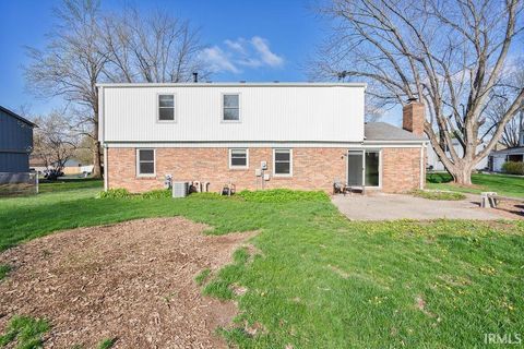Tiny photo for 1210 DEVON Court, Kokomo, IN 46901 (MLS # 202547662)