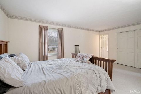 Tiny photo for 1210 DEVON Court, Kokomo, IN 46901 (MLS # 202547662)