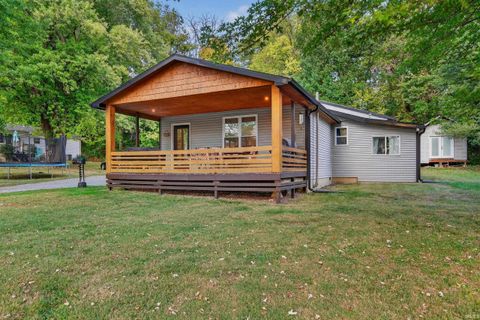 Tiny photo for 1126 19th Street, Logansport, IN 46947 (MLS # 202538145)