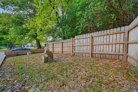 Tiny photo for 1126 19th Street, Logansport, IN 46947 (MLS # 202538145)