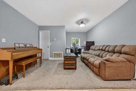 Tiny photo for 1126 19th Street, Logansport, IN 46947 (MLS # 202538145)