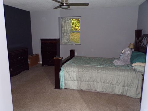 Tiny photo for 1126 19th Street, Logansport, IN 46947 (MLS # 202538145)