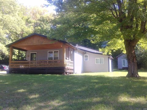 Tiny photo for 1126 19th Street, Logansport, IN 46947 (MLS # 202538145)