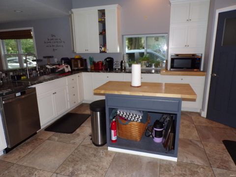 Tiny photo for 1126 19th Street, Logansport, IN 46947 (MLS # 202538145)