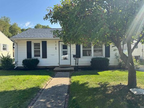 Photo of 509 Philadelphia Street, LaPorte, IN 46350 (MLS # 202540869)