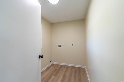 Tiny photo for 9290 S County Road 200 W, Muncie, IN 47302 (MLS # 202631353)