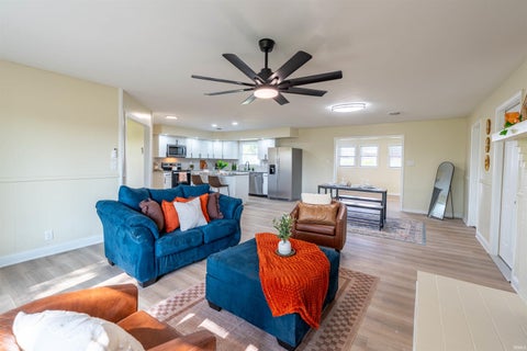 Tiny photo for 9290 S County Road 200 W, Muncie, IN 47302 (MLS # 202631353)