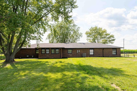 Tiny photo for 9290 S County Road 200 W, Muncie, IN 47302 (MLS # 202631353)