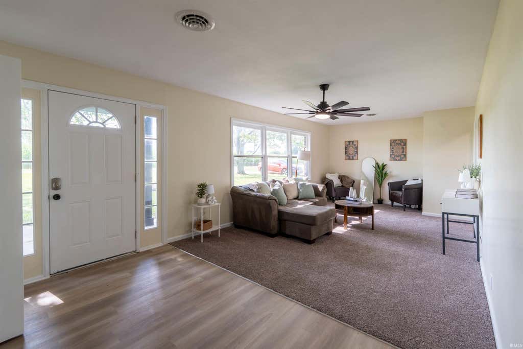 Photo of 9290 S County Road 200 W, Muncie, IN 47302 (MLS # 202631353)