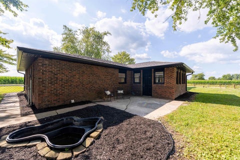 Tiny photo for 9290 S County Road 200 W, Muncie, IN 47302 (MLS # 202631353)