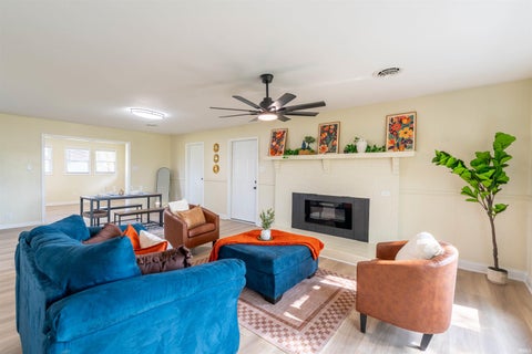 Tiny photo for 9290 S County Road 200 W, Muncie, IN 47302 (MLS # 202631353)