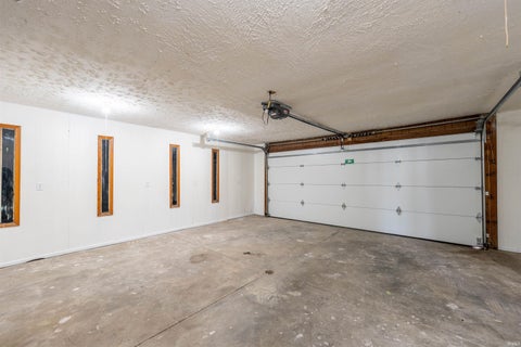 Tiny photo for 9290 S County Road 200 W, Muncie, IN 47302 (MLS # 202631353)
