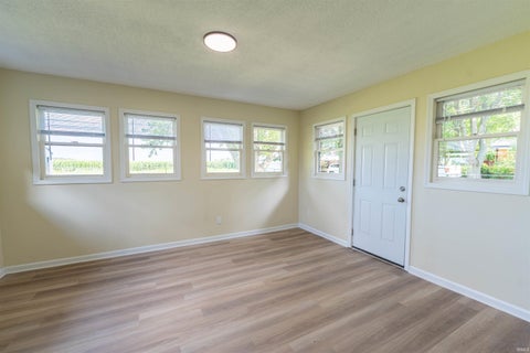Tiny photo for 9290 S County Road 200 W, Muncie, IN 47302 (MLS # 202631353)