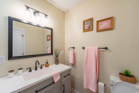 Tiny photo for 9290 S County Road 200 W, Muncie, IN 47302 (MLS # 202631353)
