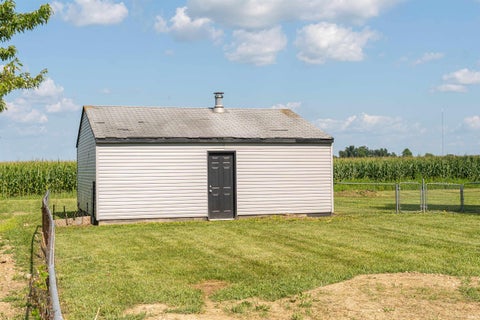 Tiny photo for 9290 S County Road 200 W, Muncie, IN 47302 (MLS # 202631353)