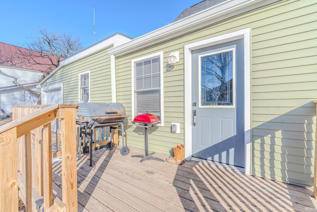 Photo of 601 E 3rd Street, Fowler, IN 47944 (MLS # 202604599)