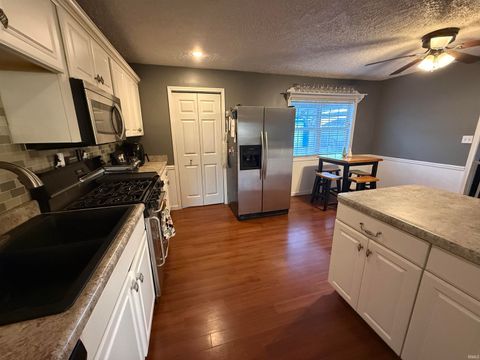 Tiny photo for 5700 Wampum Drive, Kokomo, IN 46902 (MLS # 202547087)