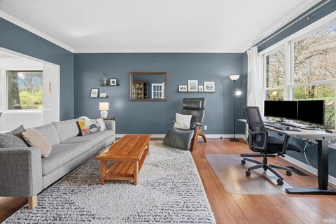 Tiny photo for 7311 Abby Marle West, West Lafayette, IN 47906 (MLS # 202611946)