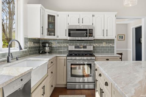 Tiny photo for 7311 Abby Marle West, West Lafayette, IN 47906 (MLS # 202611946)