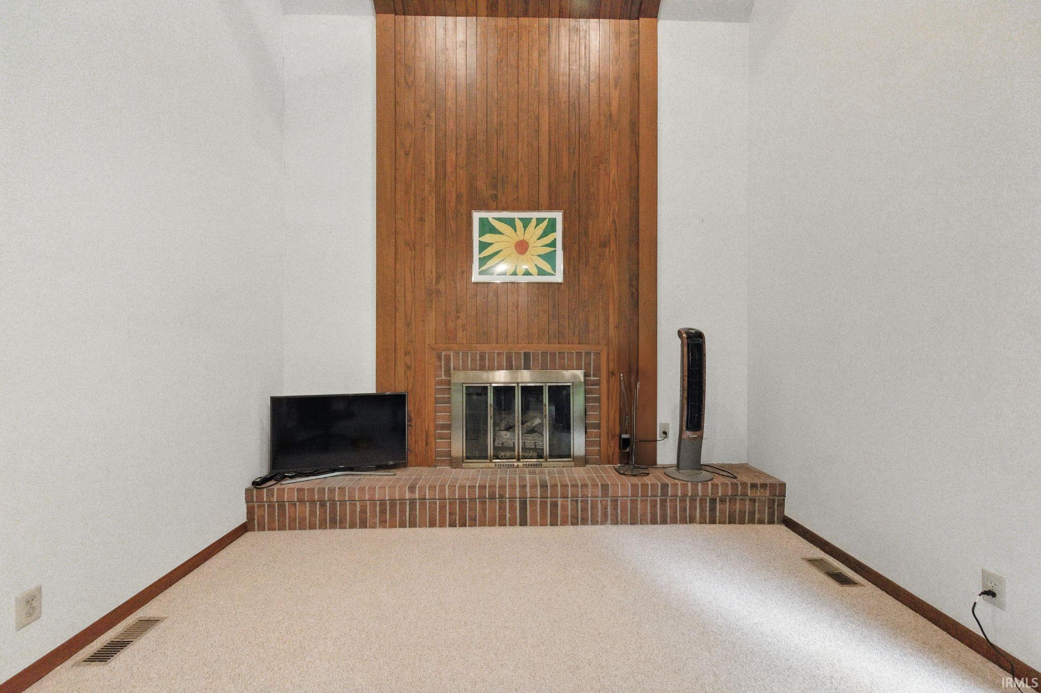 West Lafayette, Indiana 47906, United States, 3 Bedrooms Bedrooms, ,3 BathroomsBathrooms,Residential,Active,184739