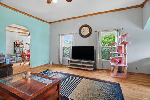 Tiny photo for 939 E 4th Street, Mishawaka, IN 46544 (MLS # 202623304)