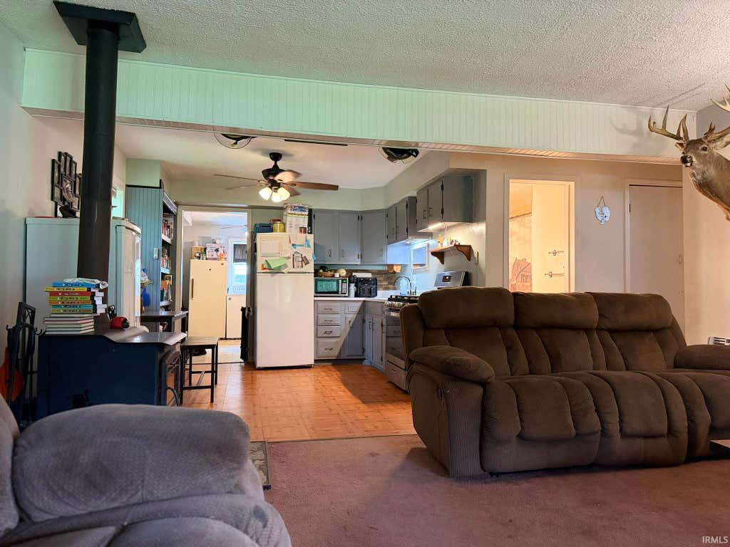 Photo of 3320 E State Road 10 Highway, Knox, IN 46534 (MLS # 202634190)