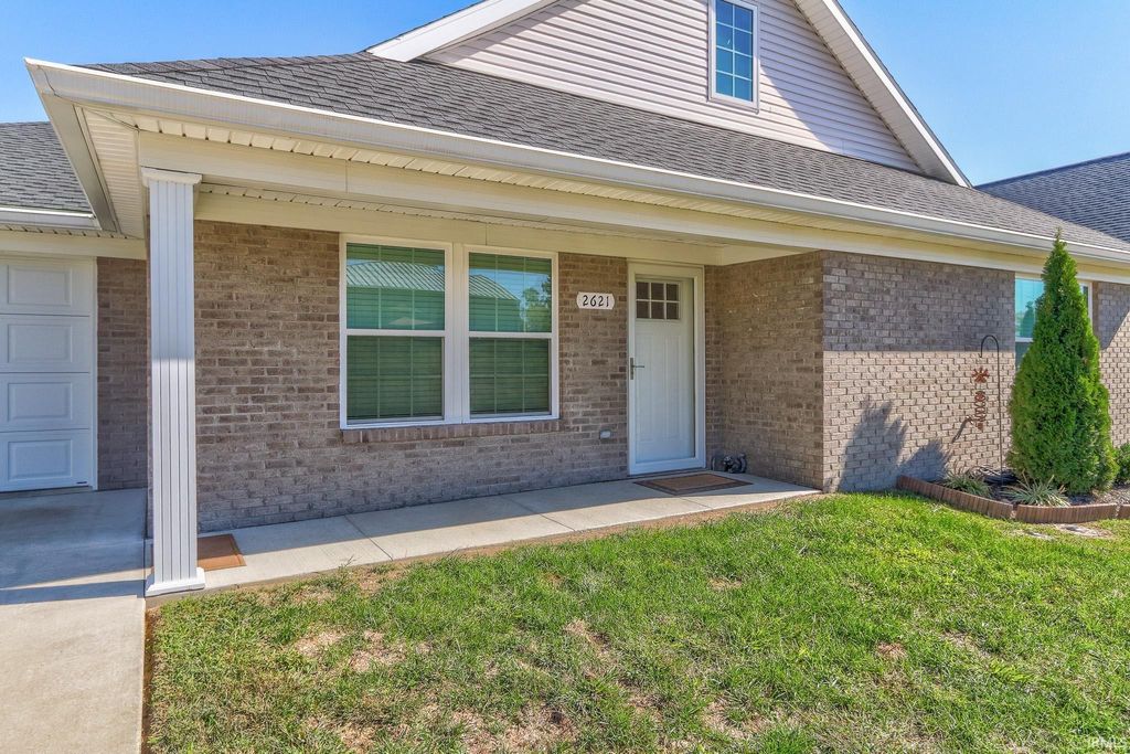 Photo of 2621 Ole Hickory Drive, Evansville, IN 47715 (MLS # 202543322)