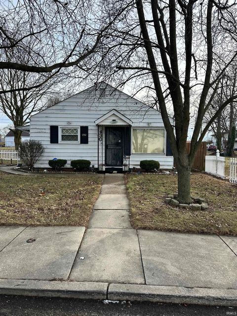 Photo of 430 Agnes Street, Fort Wayne, IN 46806 (MLS # 202601522)