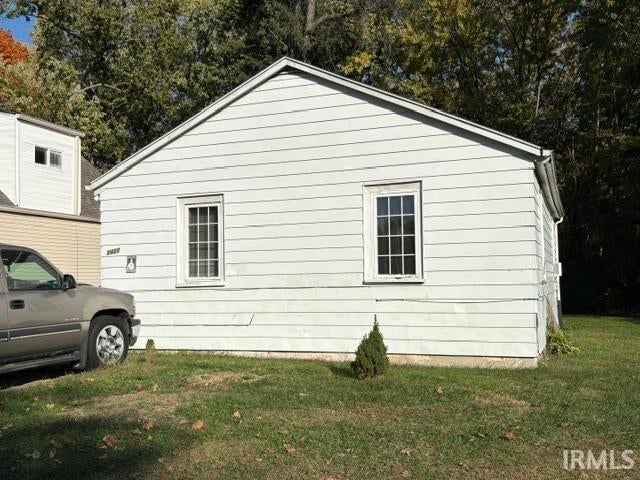 Photo of 2422 Hendricks Street, Anderson, IN 46016 (MLS # 202644571)