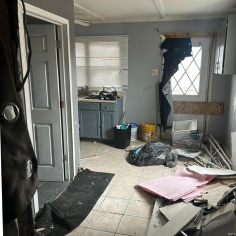 Tiny photo for 300 Water Street, Logansport, IN 46947 (MLS # 202608180)