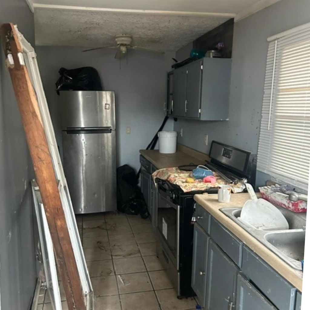 Photo of 300 Water Street, Logansport, IN 46947 (MLS # 202608180)