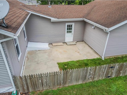 Tiny photo for 5909 N Lincoln Street, Uniondale, IN 46791 (MLS # 202626891)