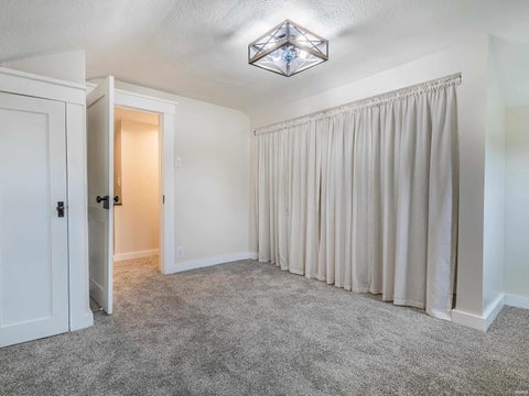 Tiny photo for 5909 N Lincoln Street, Uniondale, IN 46791 (MLS # 202626891)