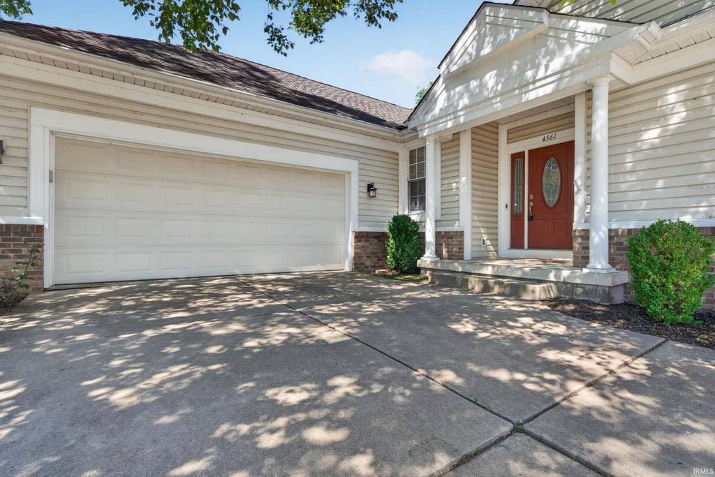 Photo of 4561 Spinnaker Trace, Lafayette, IN 47909 (MLS # 202624979)