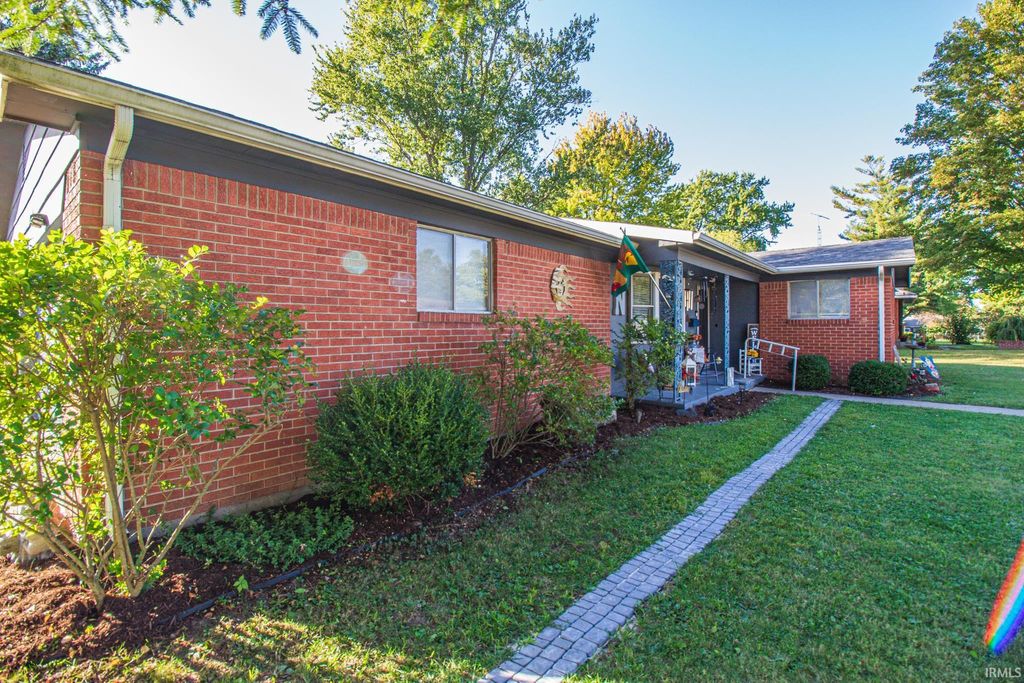 Photo of 501 Maple Street, Winchester, IN 47394 (MLS # 202539708)