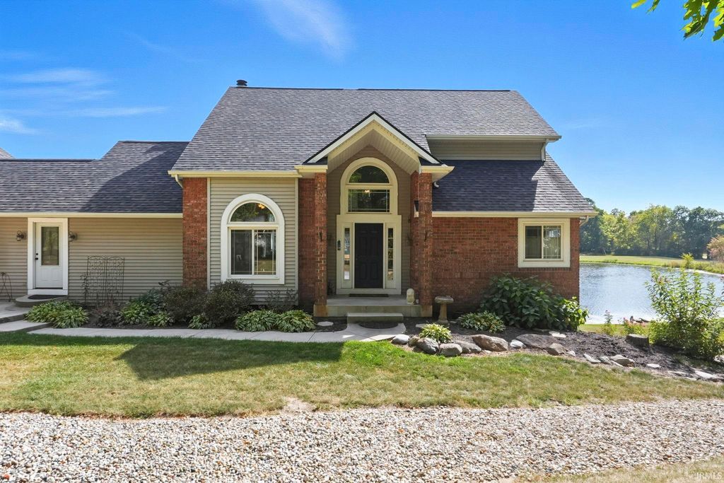 Photo of 2034 County Road 68, Auburn, IN 46706 (MLS # 202605537)