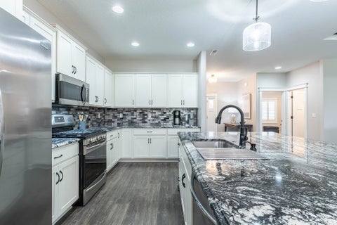 Tiny photo for 12953 Passerine Boulevard, Fort Wayne, IN 46845 (MLS # 202640389)