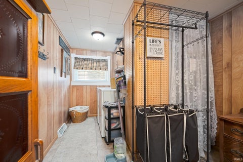 Tiny photo for 416 W Walnut Street, Portland, IN 47371 (MLS # 202644828)