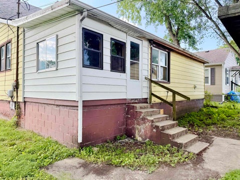 Tiny photo for 710 Miller Avenue, Shelbyville, IN 46176 (MLS # 202628832)