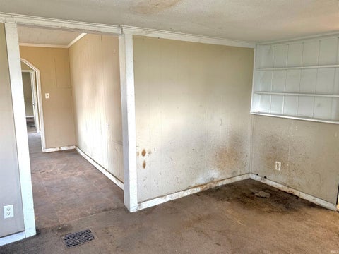 Tiny photo for 710 Miller Avenue, Shelbyville, IN 46176 (MLS # 202628832)