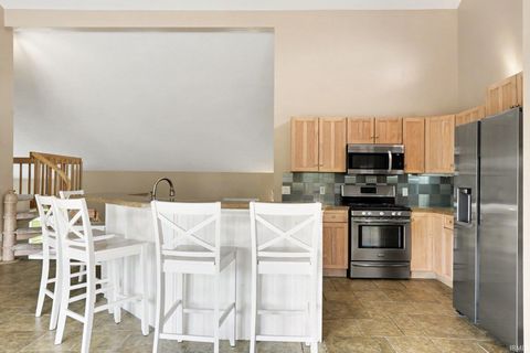 Tiny photo for 12080 Covered Wagon Court, Granger, IN 46530 (MLS # 202625455)