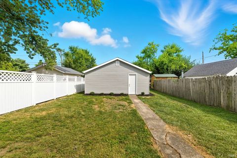 Tiny photo for 403 Park Avenue, Lafayette, IN 47904 (MLS # 202538656)