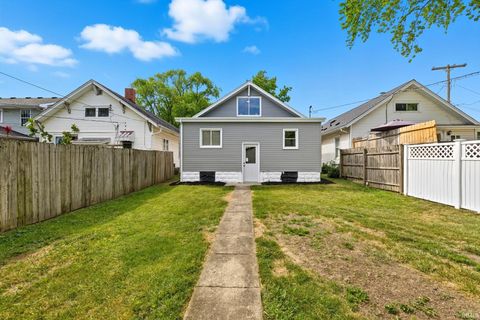 Tiny photo for 403 Park Avenue, Lafayette, IN 47904 (MLS # 202538656)