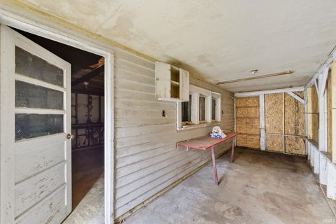 Tiny photo for 403 Park Avenue, Lafayette, IN 47904 (MLS # 202538656)